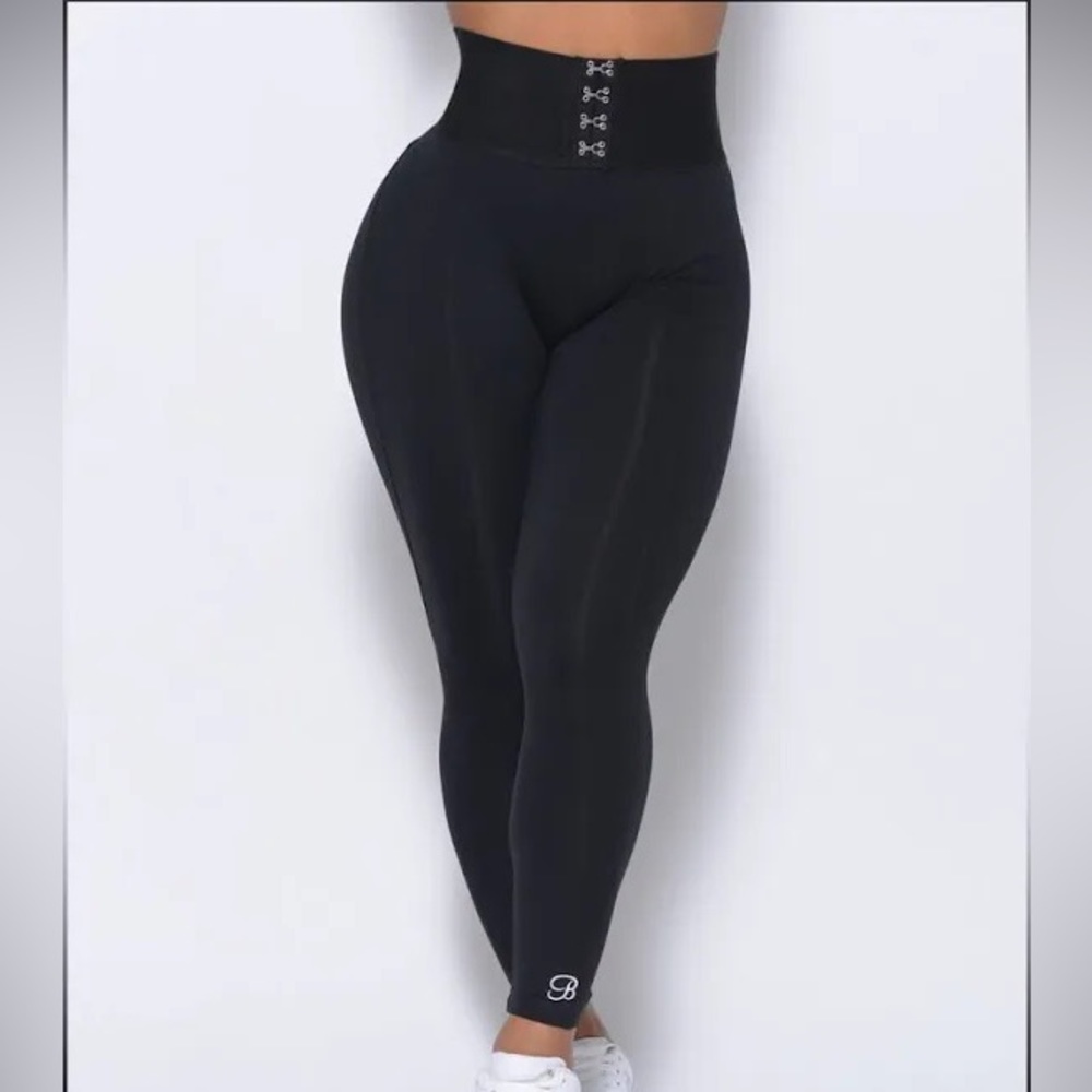 Bombshell Waist Cincher Leggings